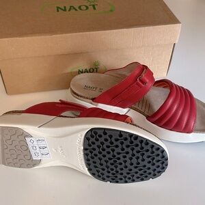 Naot vesta Red sz 37 ( 6-7)
